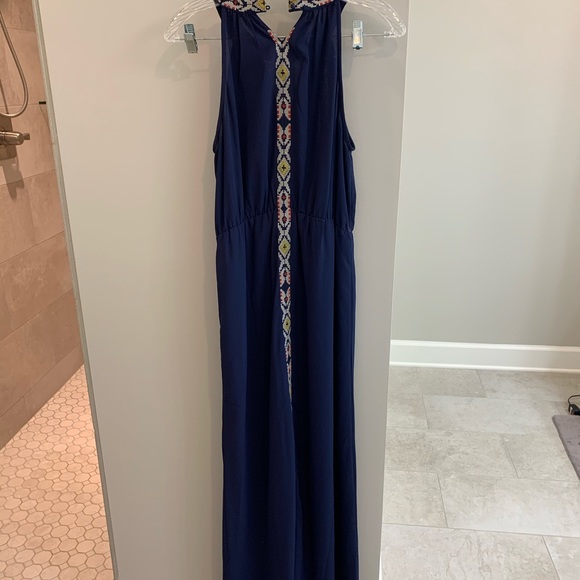 THML Maxi Dress - Picture 3 of 5